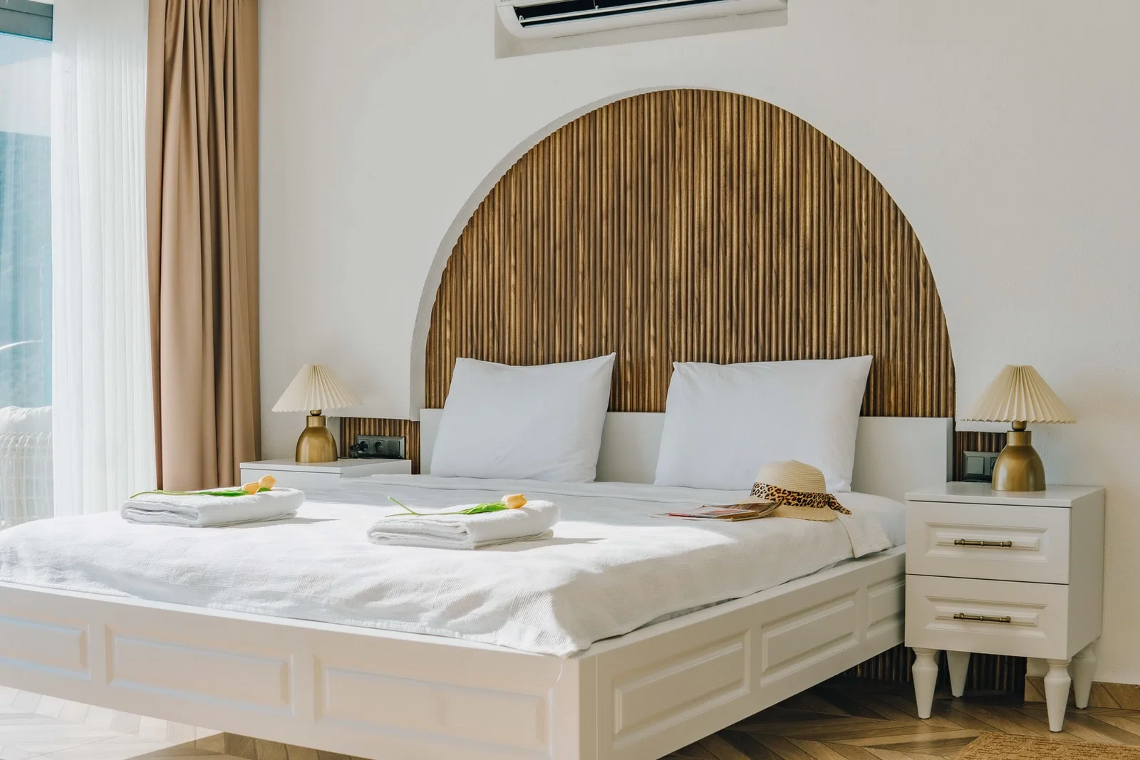 Kaş’ta Deniz Manzaralı, Özel Havuzlu, 2 Kişilik, Lüks Villa