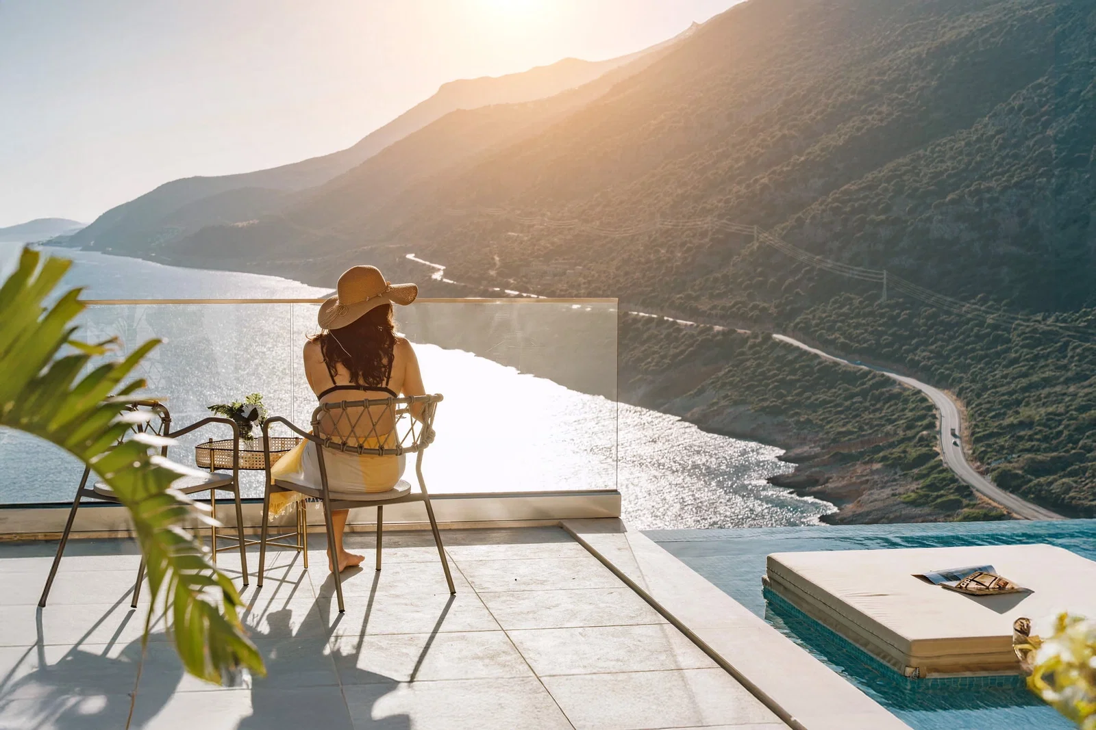 Kaş’ta Deniz Manzaralı, Özel Havuzlu, 2 Kişilik, Lüks Villa