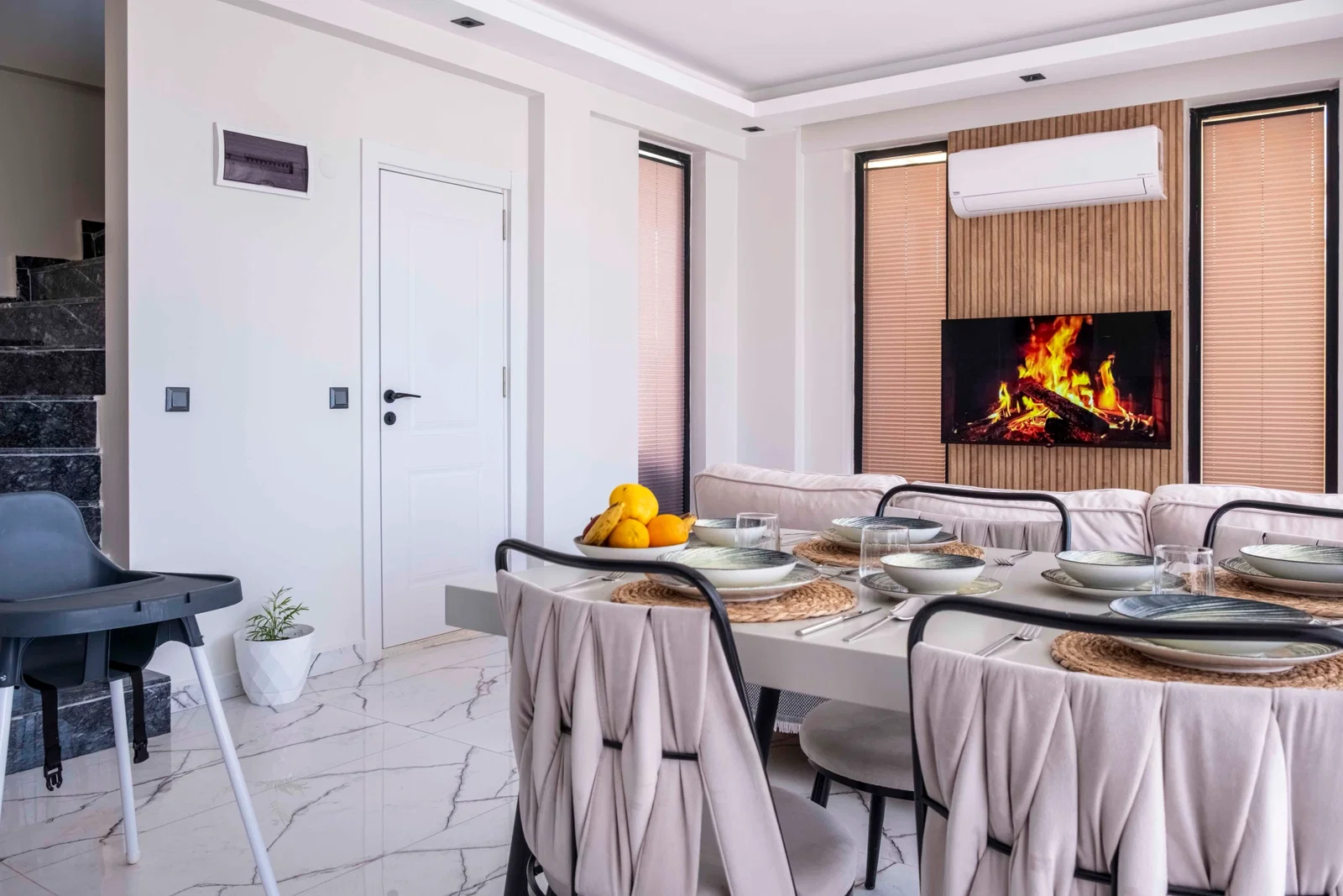 Kaş’ta Balayı Çiftlerine Uygun, Özel Havuzlu, 2 Yatak Odalı, Kiralık Villa