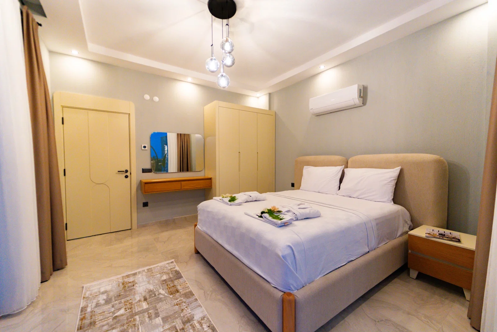 Kaş’ta Sakin Konumda, Saunalı, Hamamlı, Jakuzili, Kiralık Villa