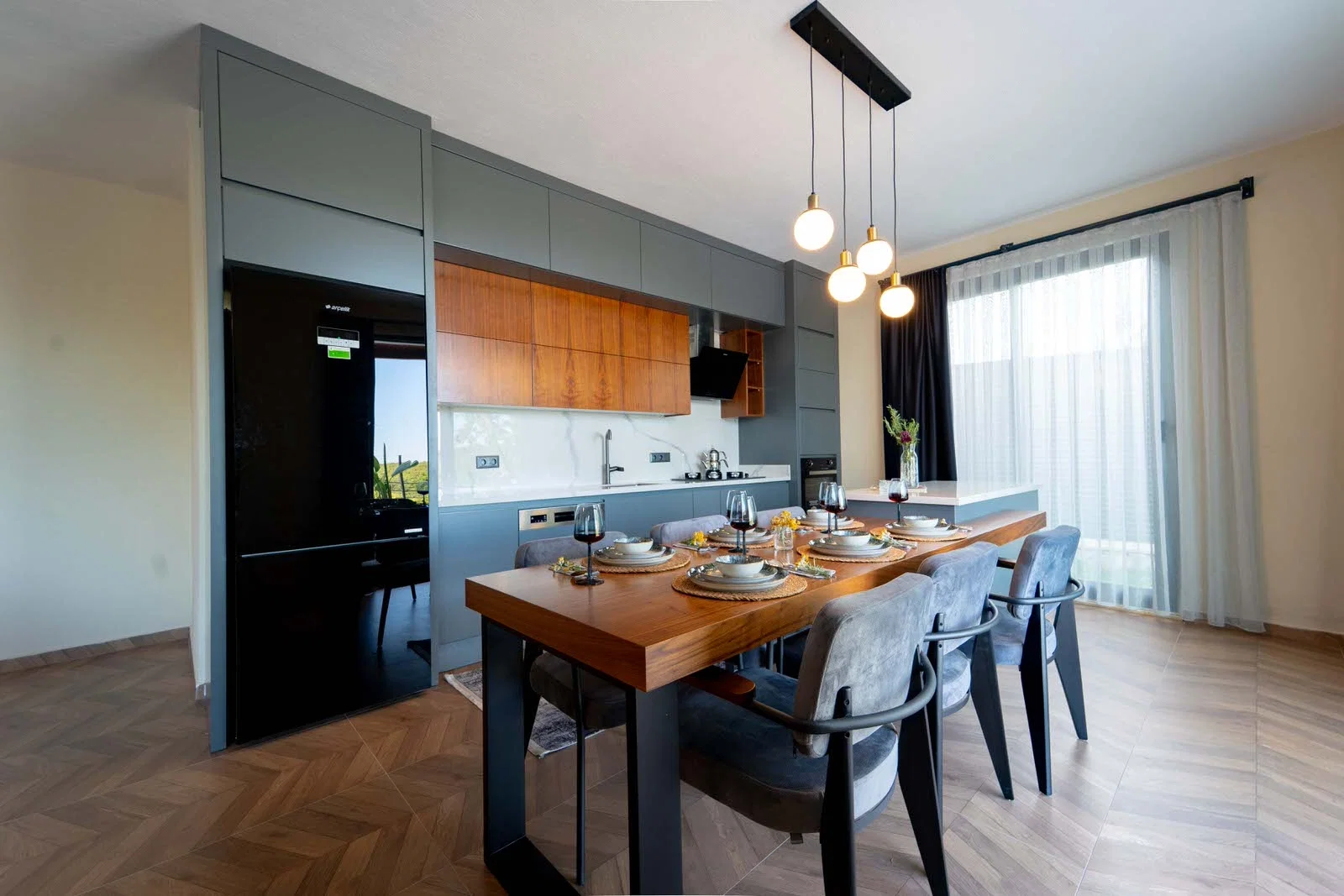 Kaş’ta Korunaklı, Çocuk Havuzlu, 6 Kişilik, Lüks Villa