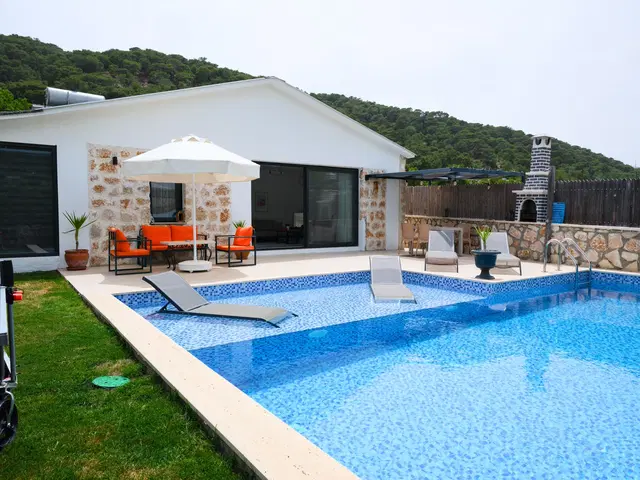 Sarıbelen’de jakuzili kiralık villa, fotoğraf 2