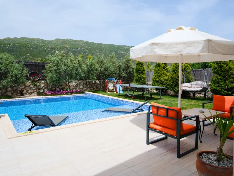 Sarıbelen’de bahçeli kiralık villa, fotoğraf 3