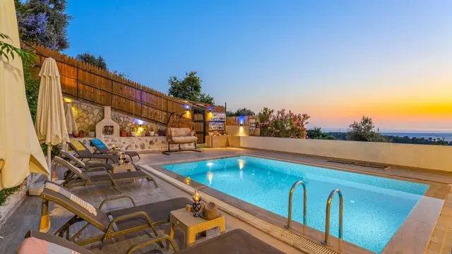 Üzümlü’de yan yana kiralık villa, fotoğraf 5