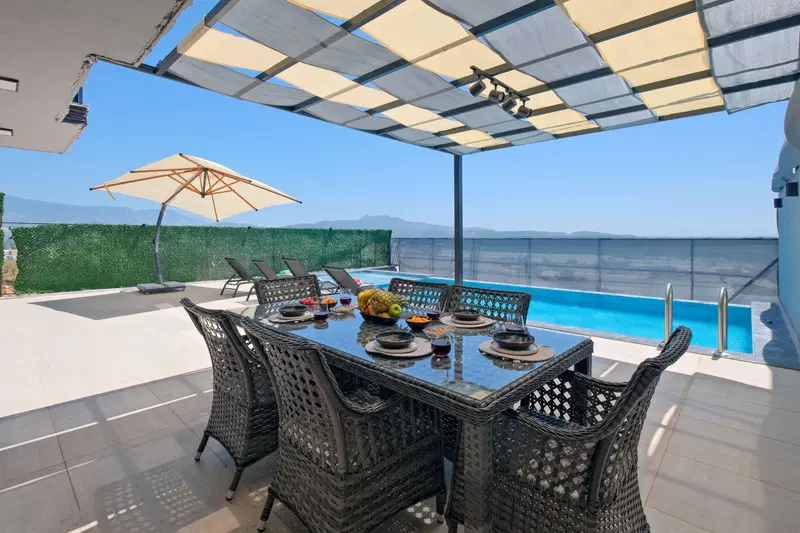 Fethiye’de korunaklı havuzlu kiralık villa, fotoğraf 6