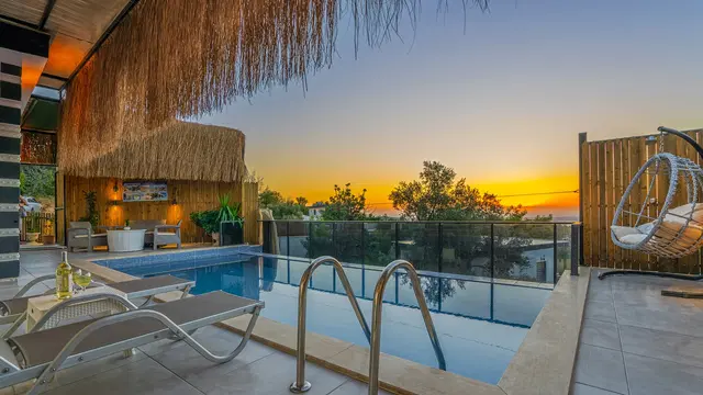 Üzümlü’de özel havuzlu kiralık villa, fotoğraf 4