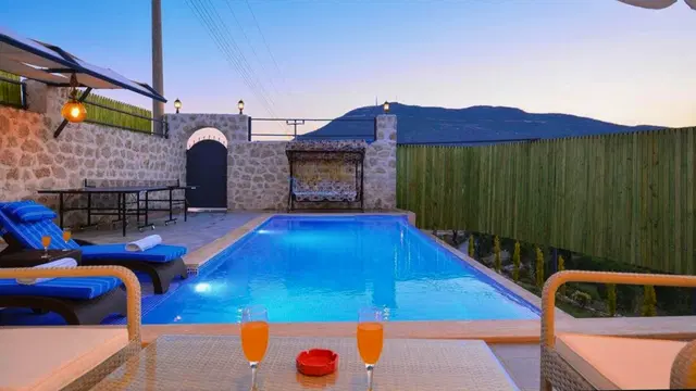 Sarıbelen’de jakuzili kiralık villa, fotoğraf 3
