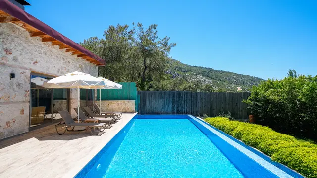 İslamlar’da jakuzili kiralık villa, fotoğraf 2
