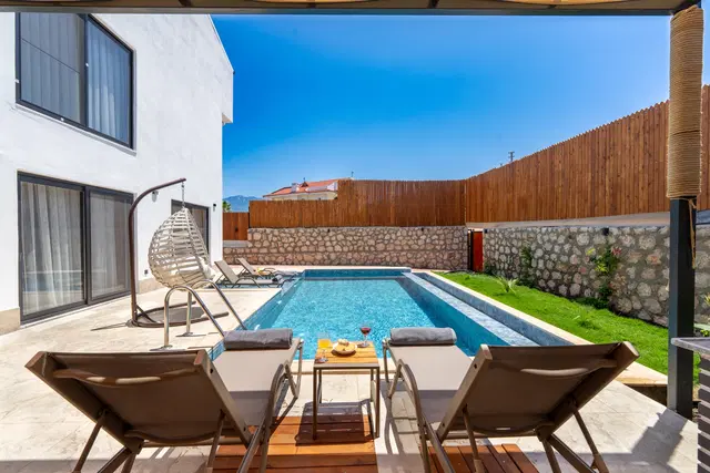 Fethiye’de jakuzili kiralık villa, fotoğraf 2