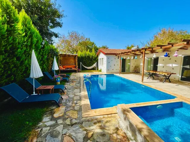 Fethiye’de deniz manzaralı kiralık villa, fotoğraf 3