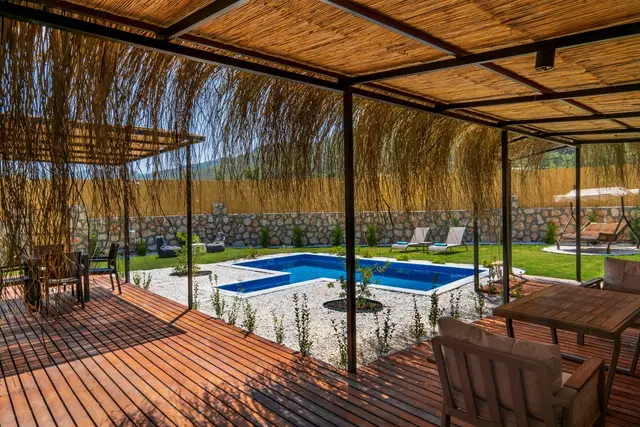 Sarıbelen’de bahçeli kiralık villa, fotoğraf 5