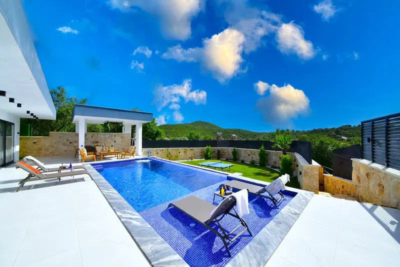 Kaş’ta bahçeli kiralık villa, fotoğraf 3