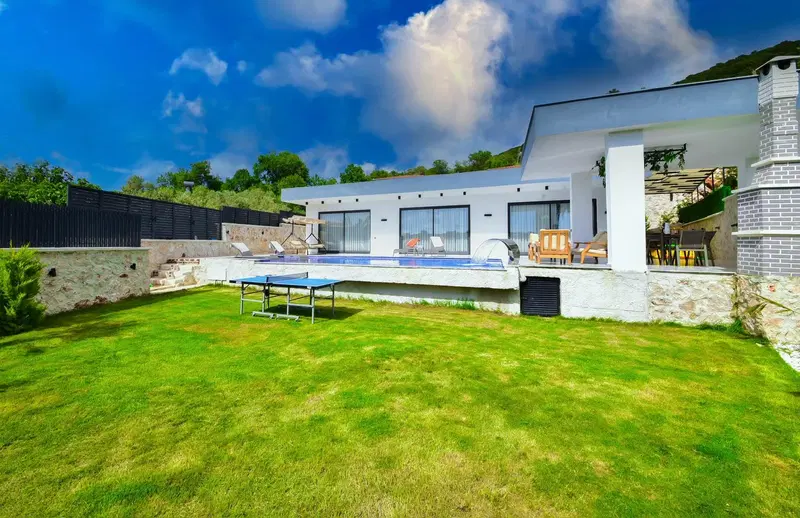 Kaş’ta jakuzili kiralık villa, fotoğraf 2