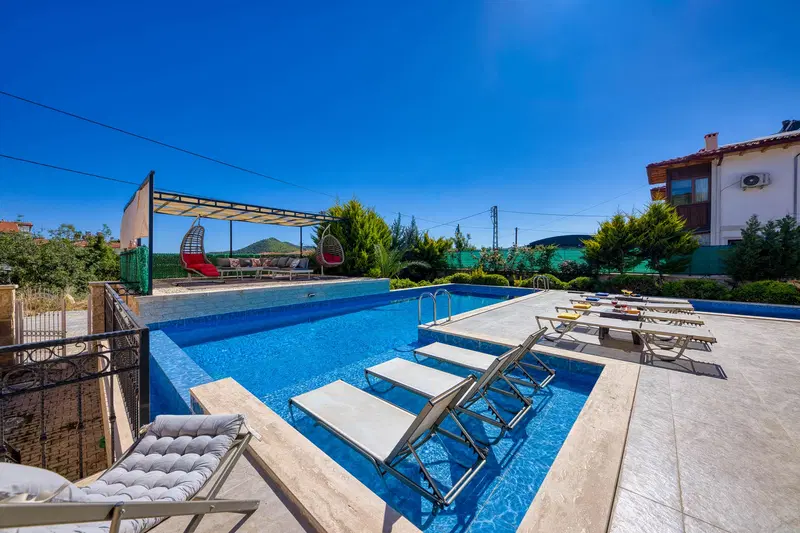 Kaş’ta jakuzili kiralık villa, fotoğraf 7