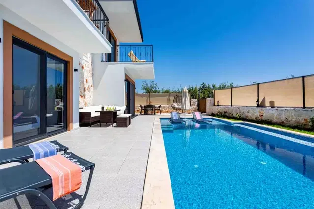 Kaş’ta kalabalık aile kiralık villa, fotoğraf 5
