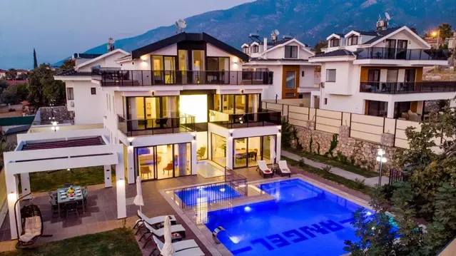 Fethiye’de özel havuzlu kiralık villa, fotoğraf 3