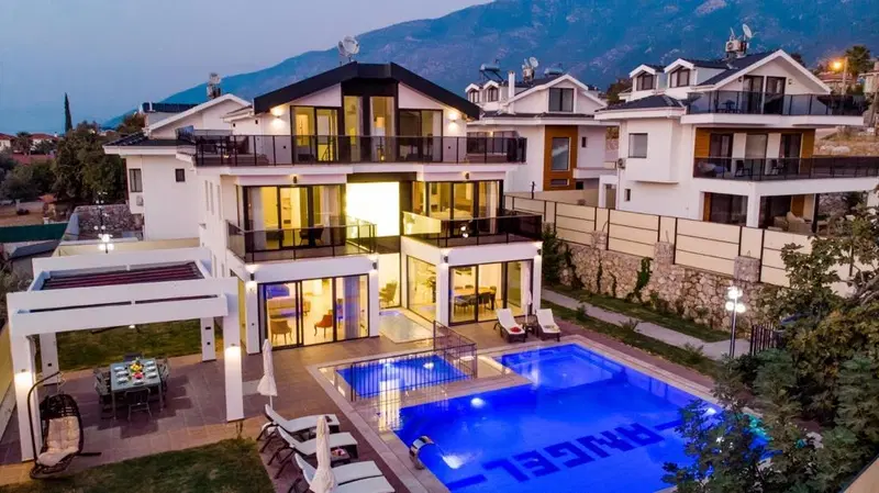 Fethiye’de özel havuzlu kiralık villa, fotoğraf 3