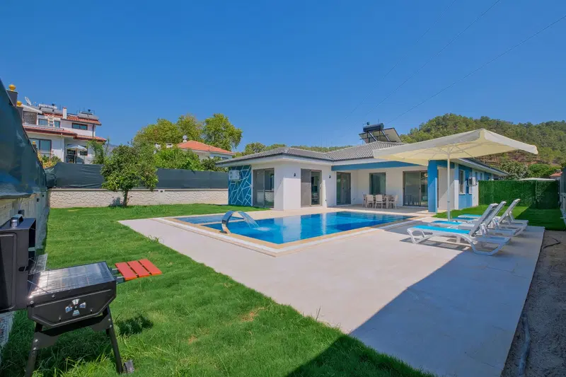 Fethiye’de bahçeli kiralık villa, fotoğraf 2