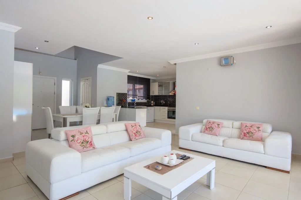 Fethiye’de Merkeze Yakın, Özel Havuzlu, Jakuzili, Lüks Villa
