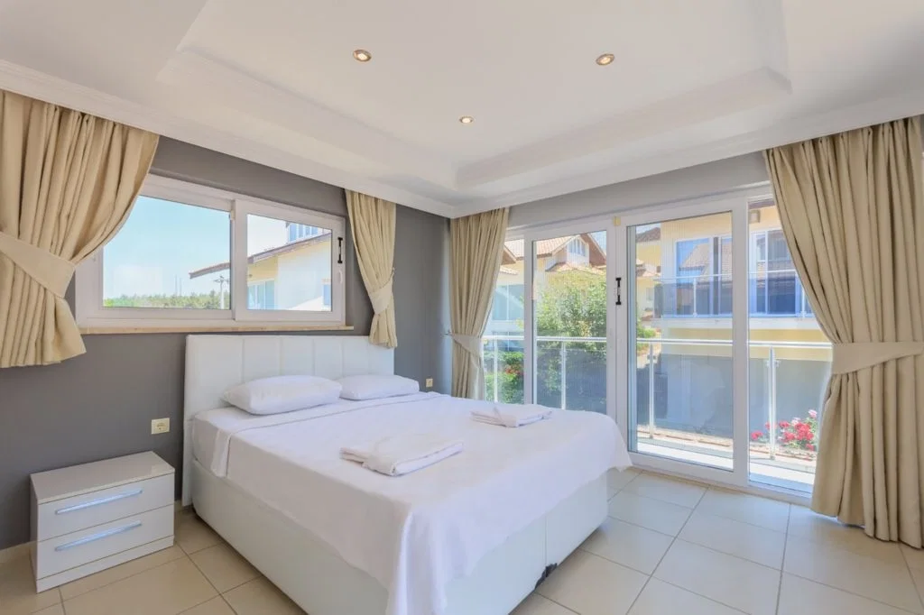 Fethiye’de Merkeze Yakın, Özel Havuzlu, Jakuzili, Lüks Villa
