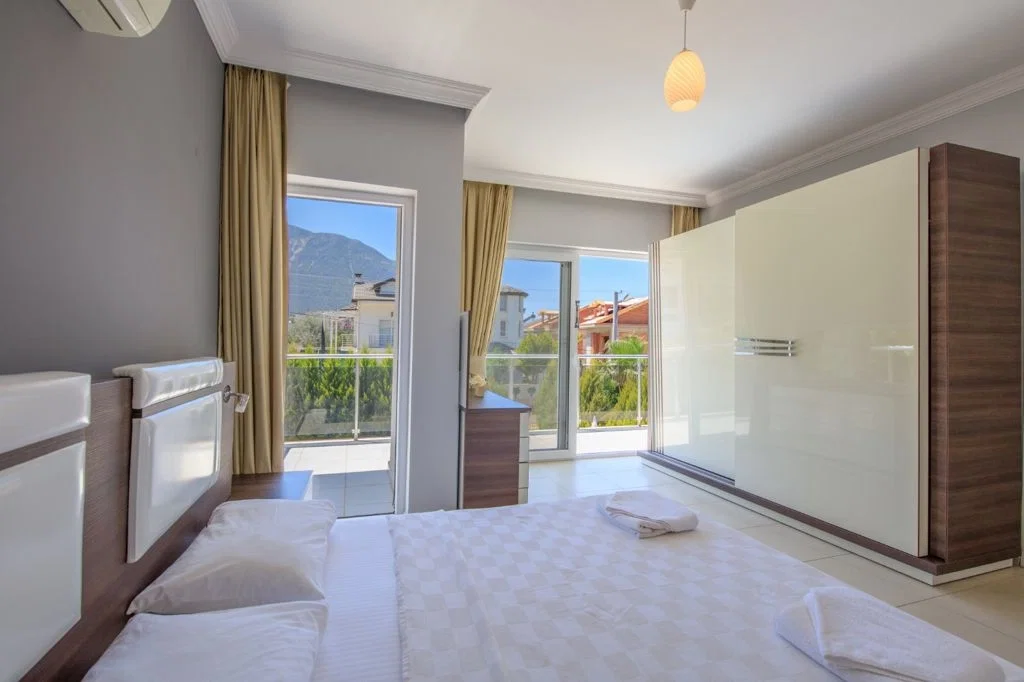 Fethiye’de Merkeze Yakın, Özel Havuzlu, Jakuzili, Lüks Villa