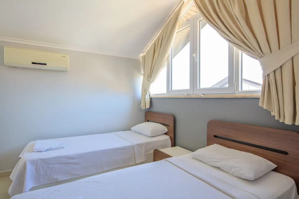 Fethiye’de Merkeze Yakın, Özel Havuzlu, Jakuzili, Lüks Villa