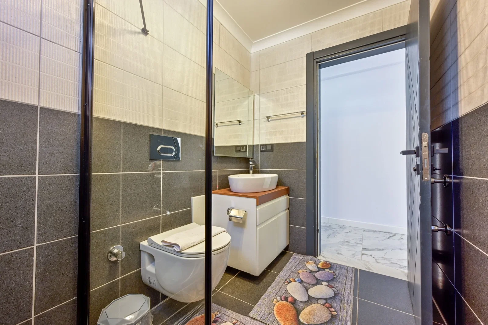 Fethiye’de Deniz Manzaralı, Isıtmalı Havuzlu, 6 Kişilik, Lüks Villa