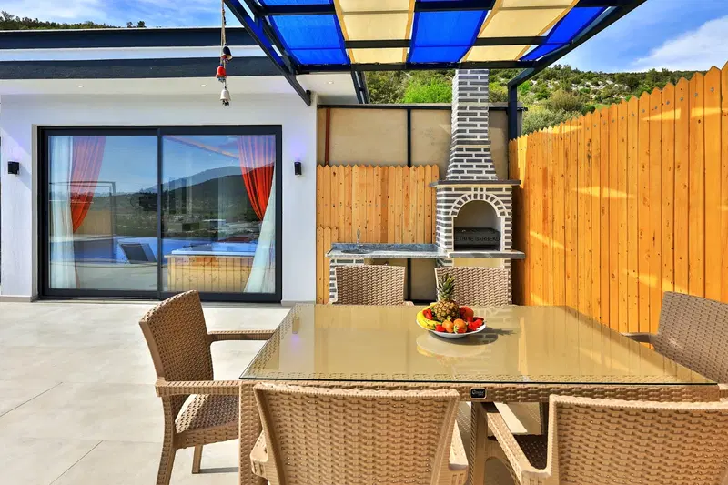 Sarıbelen’de korunaklı havuzlu kiralık villa, fotoğraf 7
