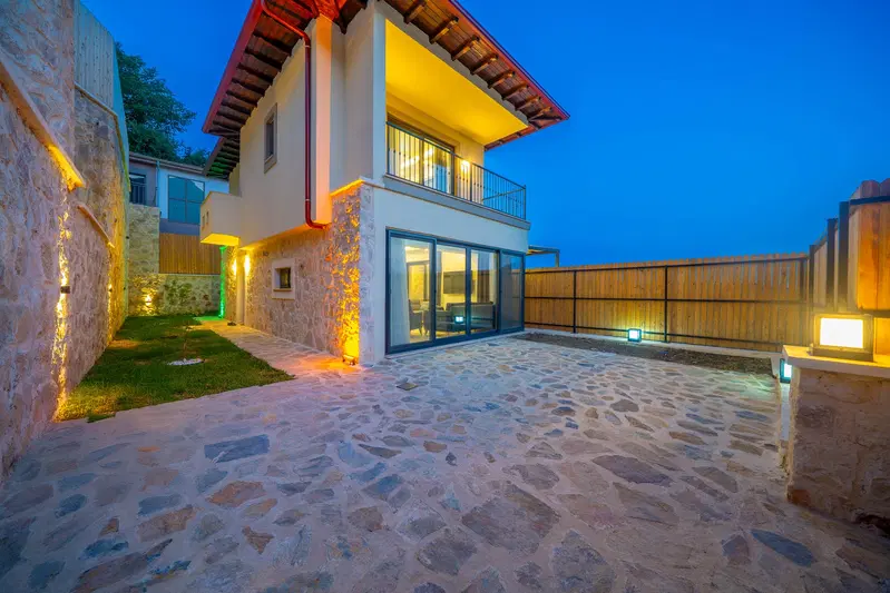 Kaş’ta jakuzili kiralık villa, fotoğraf 2