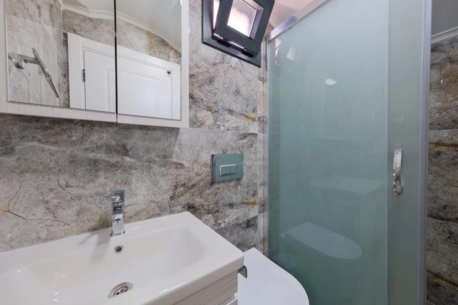 Fethiye’de Sakin Konumda, Özel Havuzlu, 3 Yatak Odalı, Kiralık Villa