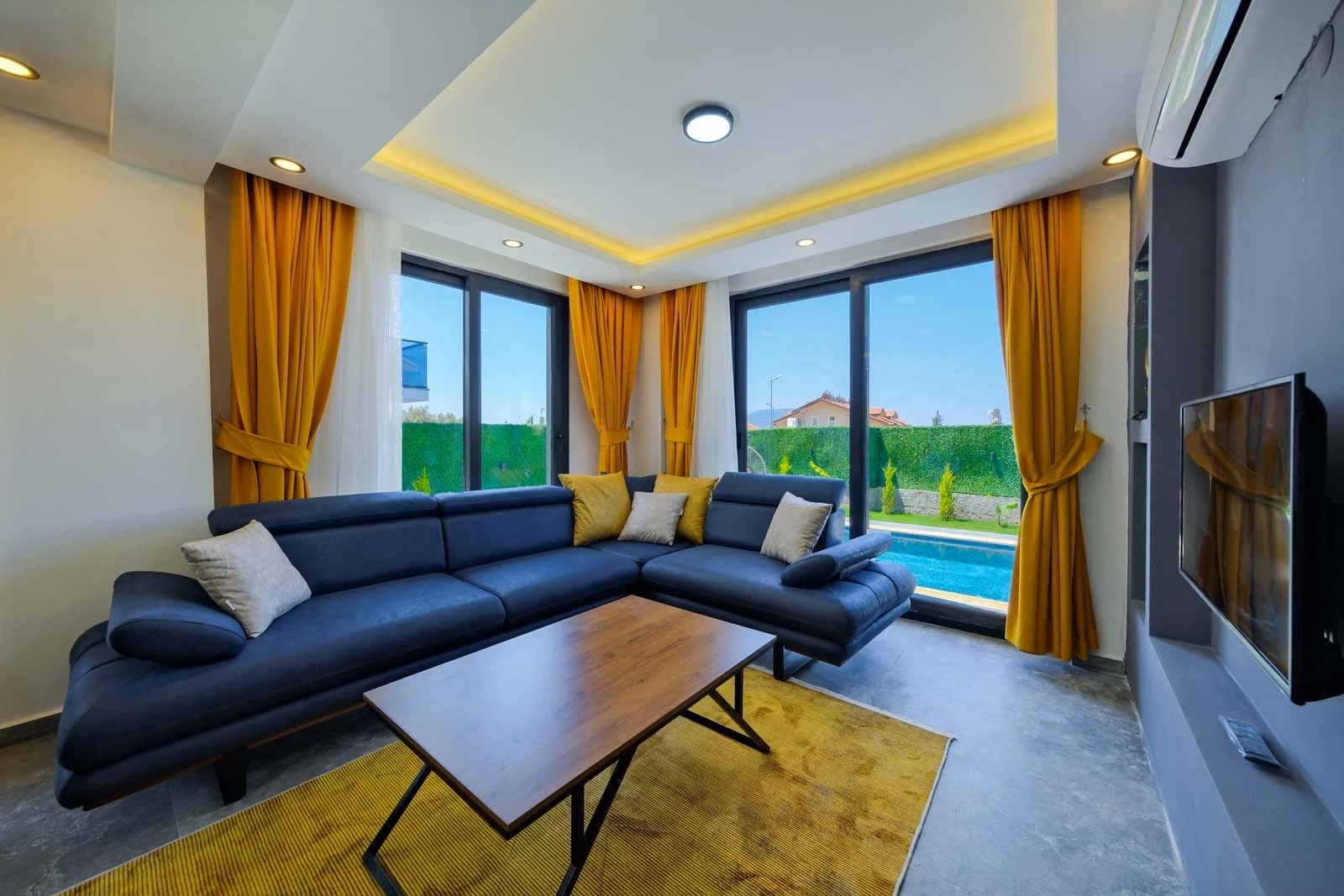 Fethiye’de Sakin Konumda, Özel Havuzlu, 3 Yatak Odalı, Kiralık Villa