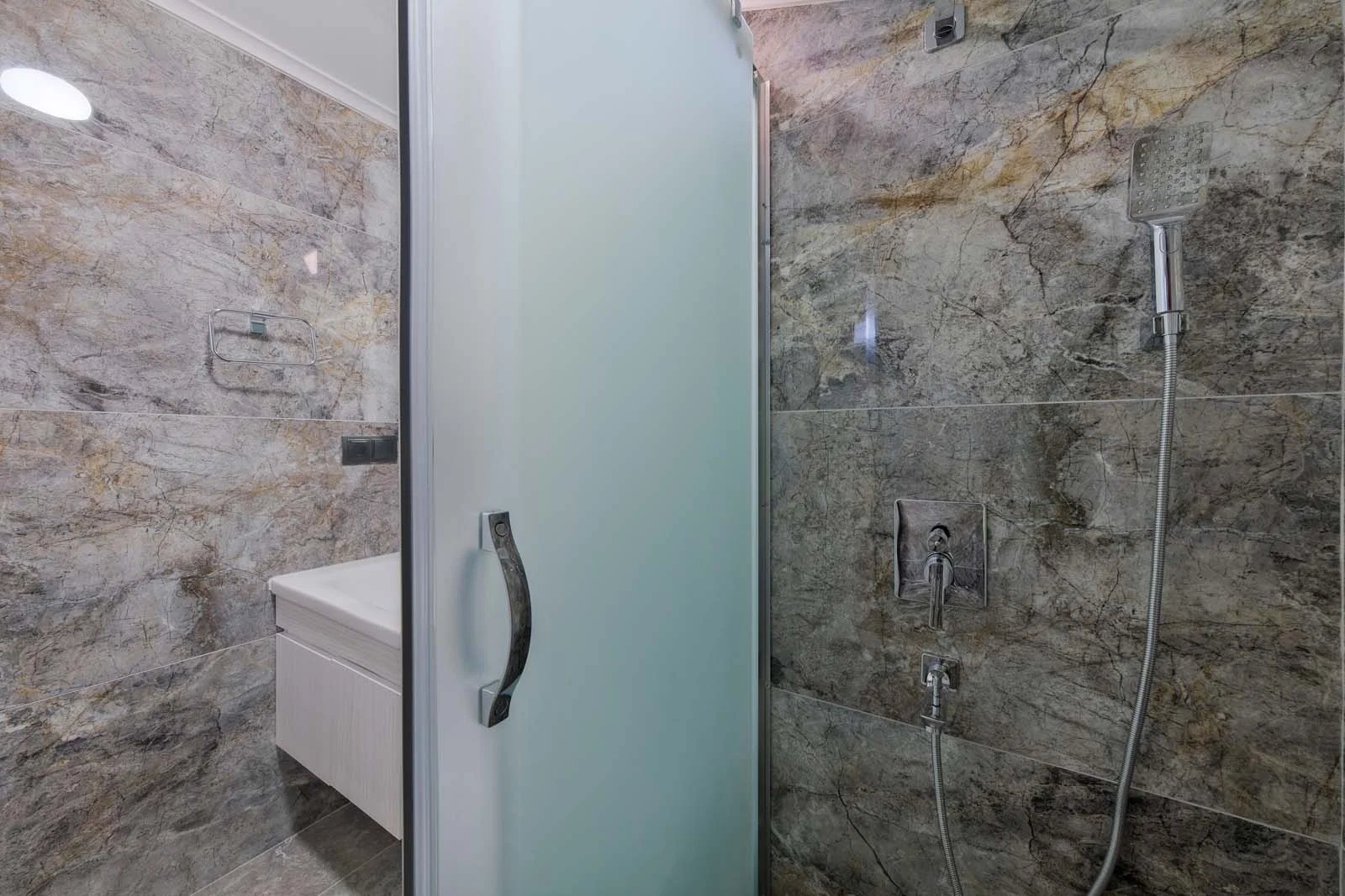 Fethiye’de Sakin Konumda, Özel Havuzlu, 3 Yatak Odalı, Kiralık Villa