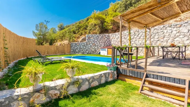 Sarıbelen’de bahçeli kiralık villa, fotoğraf 3