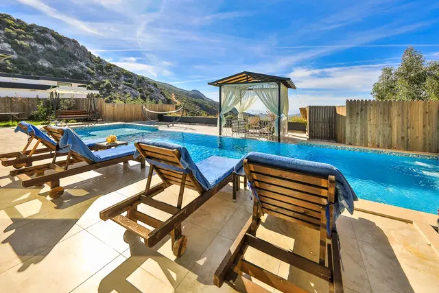 İslamlar’da bahçeli kiralık villa, fotoğraf 3