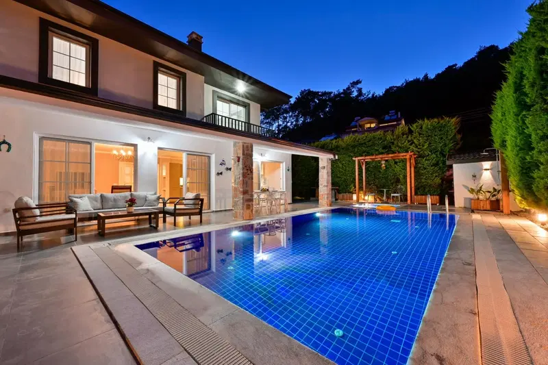 Fethiye’de çocuk havuzlu kiralık villa, fotoğraf 3