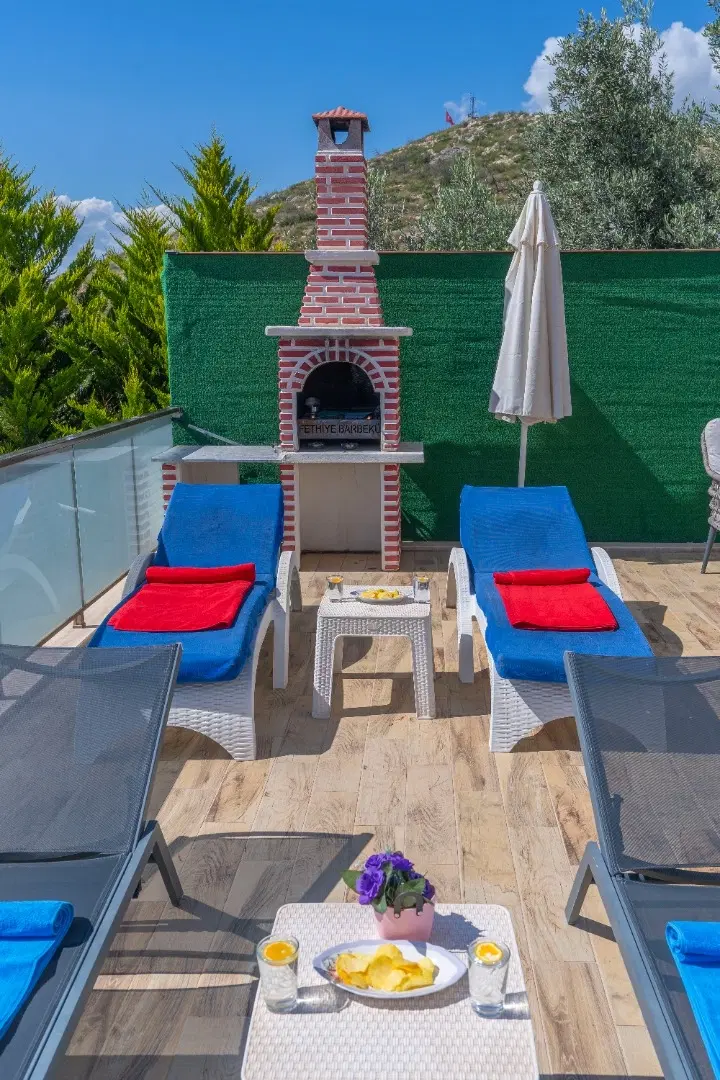 Üzümlü’de kapalı havuzlu kiralık villa, fotoğraf 7