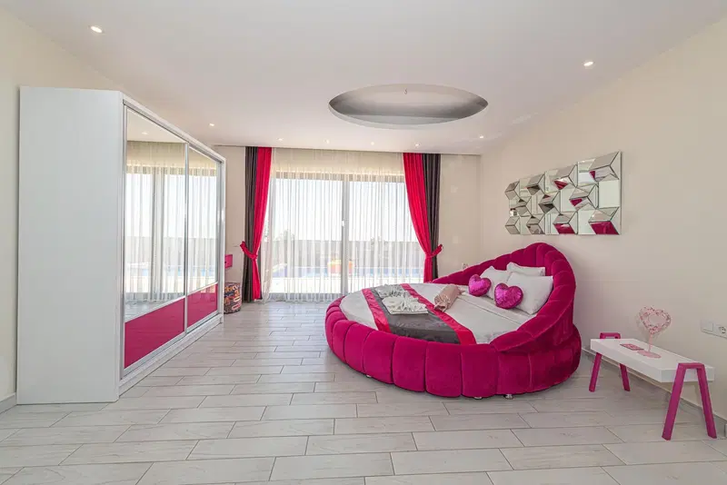 Üzümlü’de jakuzili kiralık villa, fotoğraf 16