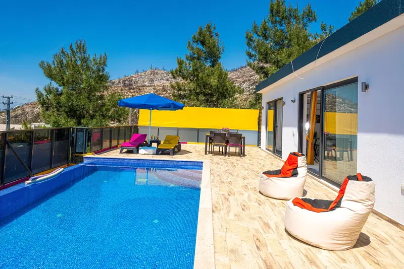 Üzümlü’de doğa içinde kiralık villa, fotoğraf 4