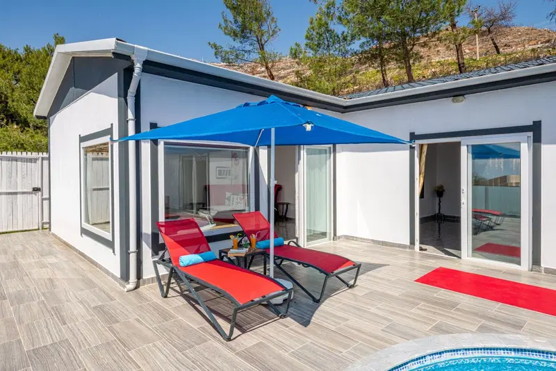 Üzümlü’de saunalı kiralık villa, fotoğraf 3