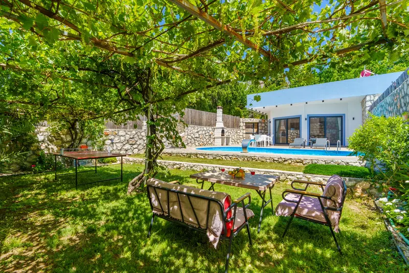 Üzümlü’de ekonomik kiralık villa, fotoğraf 8