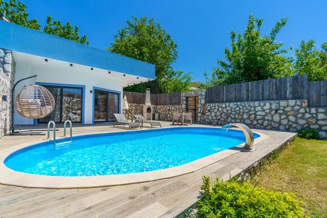 Üzümlü’de muhafazakar kiralık villa, fotoğraf 5