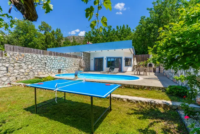 Üzümlü’de özel havuzlu kiralık villa, fotoğraf 4