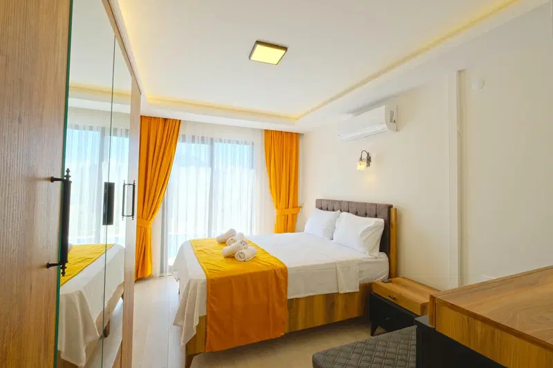 Fethiye’de korunaklı havuzlu kiralık villa, fotoğraf 9