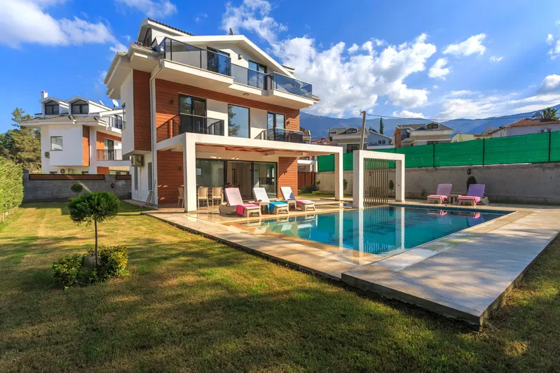 Fethiye’de çocuk havuzlu kiralık villa, fotoğraf 6