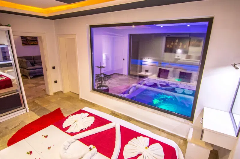 İslamlar’da korunaklı havuzlu kiralık villa, fotoğraf 17