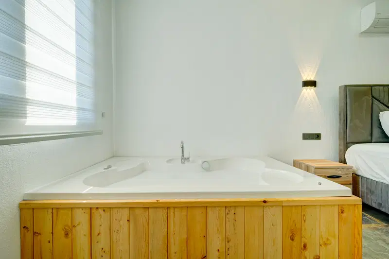 Fethiye’de korunaklı havuzlu kiralık villa, fotoğraf 25