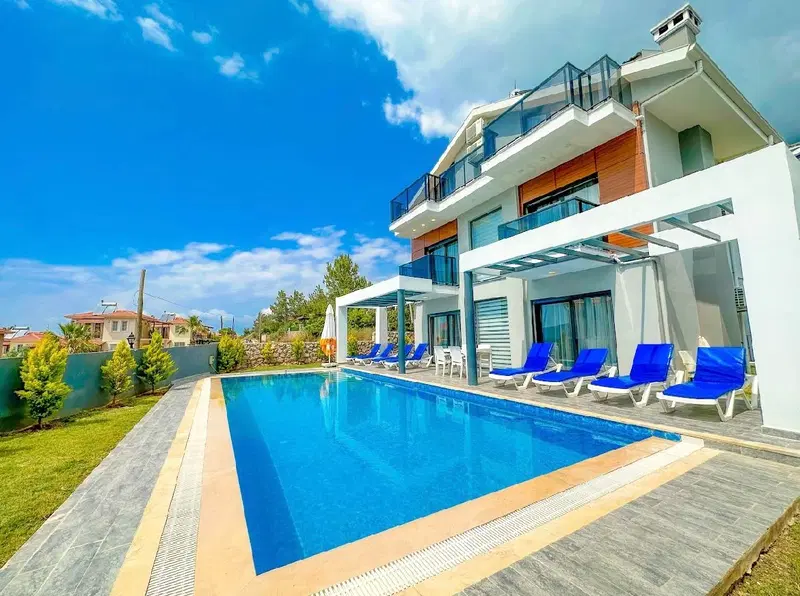 Fethiye’de bahçeli kiralık villa, fotoğraf 2