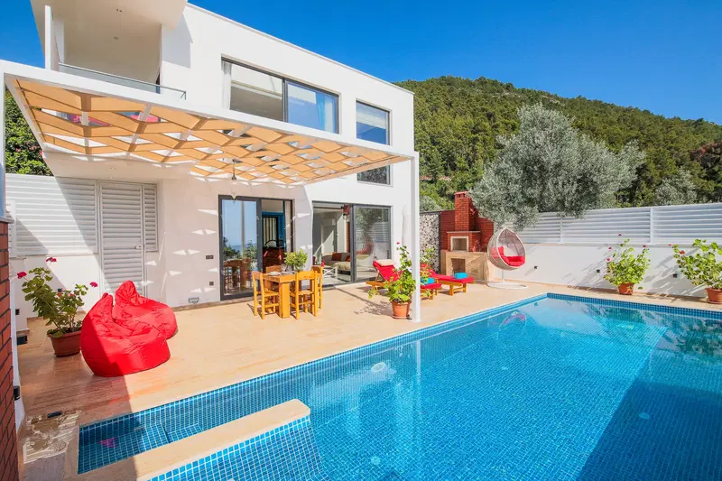 Üzümlü’de özel havuzlu kiralık villa, fotoğraf 4