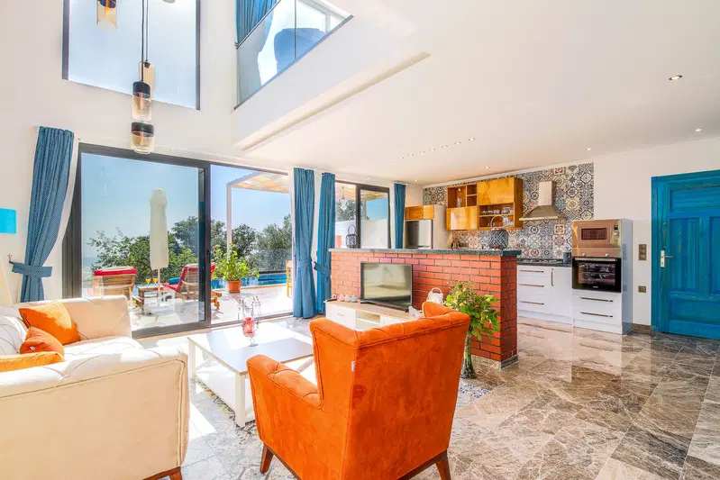 Üzümlü’de korunaklı havuzlu kiralık villa, fotoğraf 17
