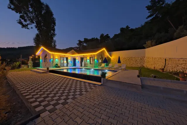 Fethiye’de doğa manzaralı kiralık villa, fotoğraf 3